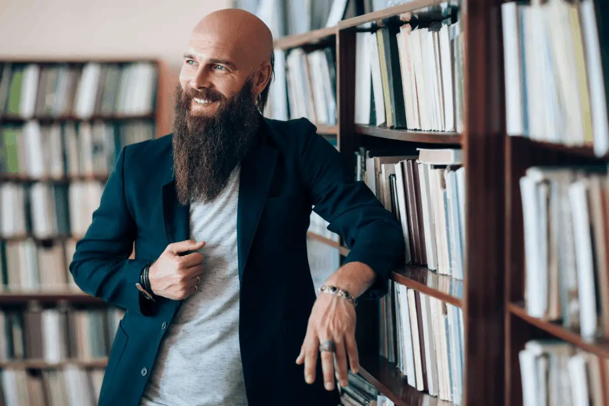 Best trendy beard style for bald head