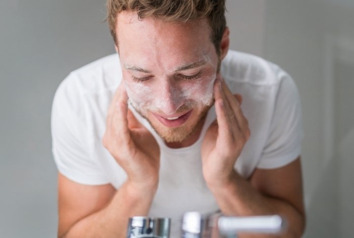 Tips to Choose the Best Face Wash for Men