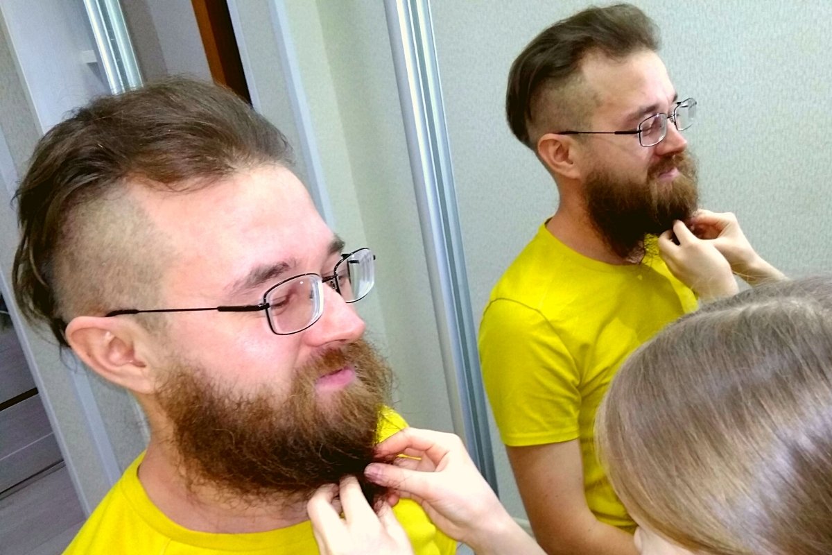 How to braid a short beard