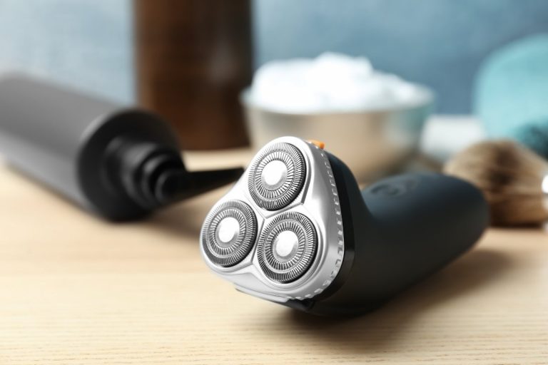Can You Use Shaving Cream With Electric Shavers? Beards Base
